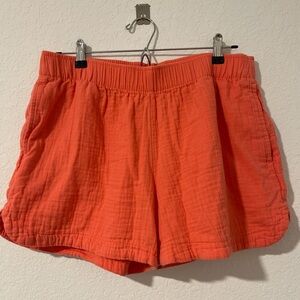 Old Navy Women's Coral Cotton Shorts